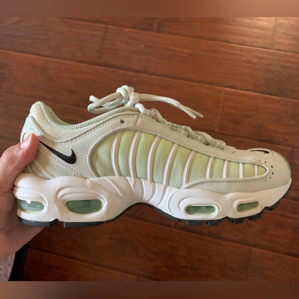 Nike Air Max Tailwind 4 Pistachio Frost